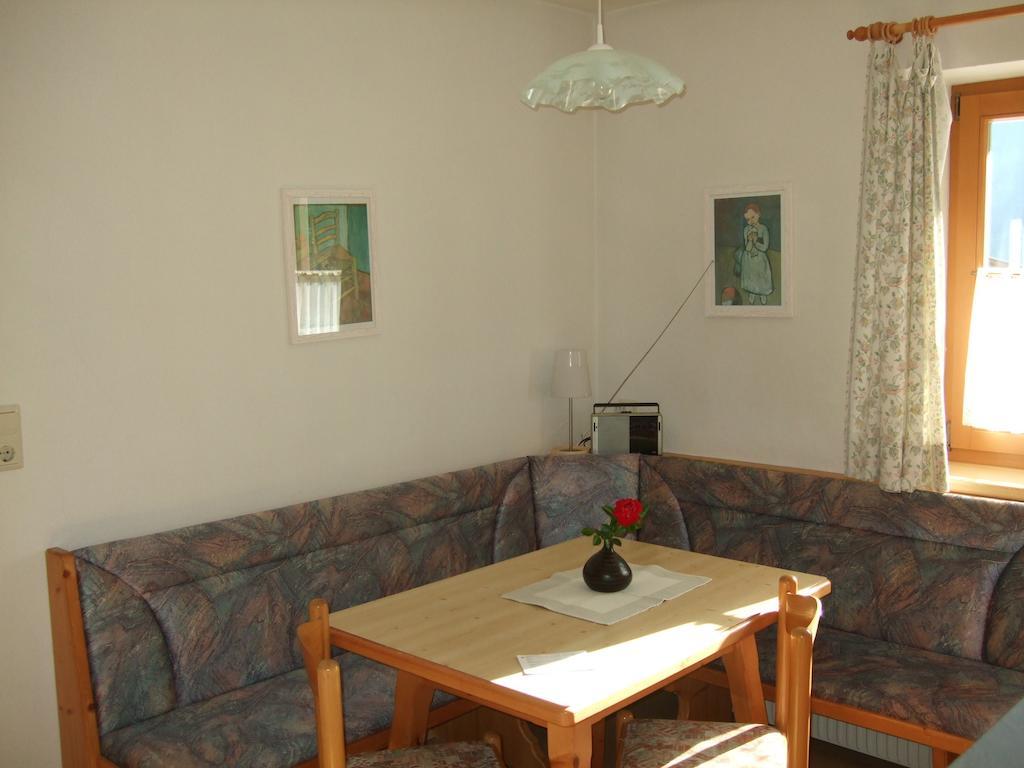 Appartement O. Tom'S Huette Neustift im Stubaital Room photo