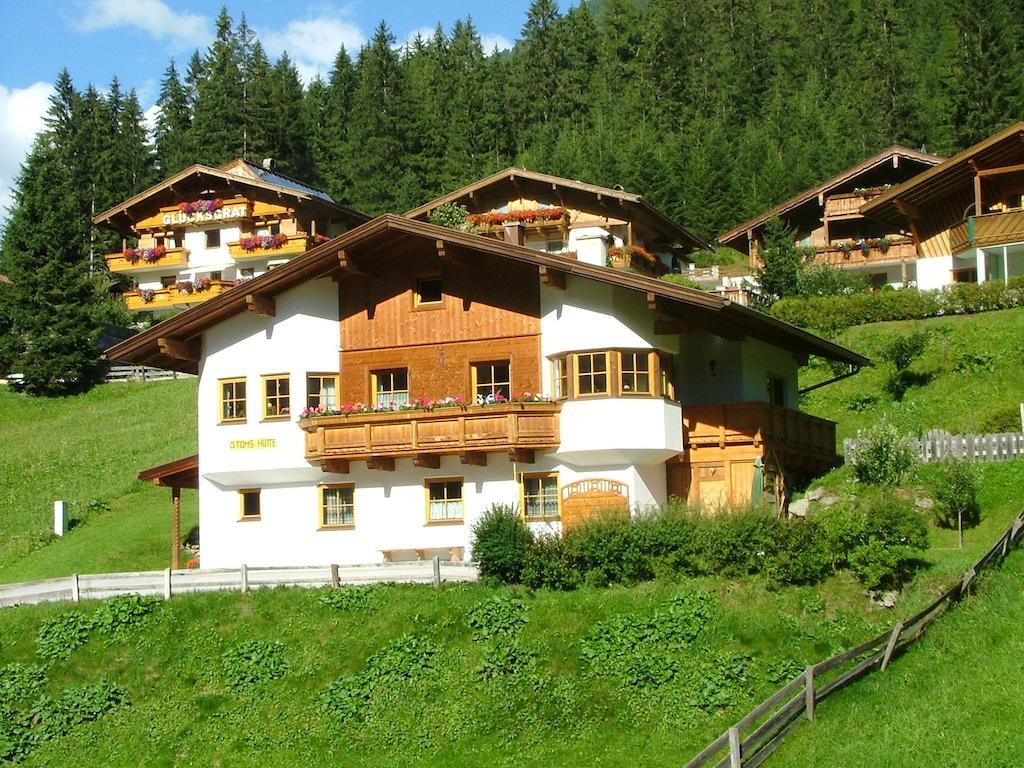 Appartement O. Tom'S Huette Neustift im Stubaital Room photo
