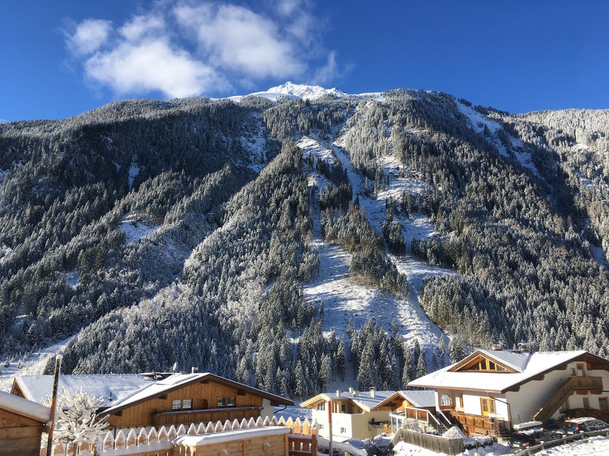 Appartement O. Tom'S Huette Neustift im Stubaital Exterior photo